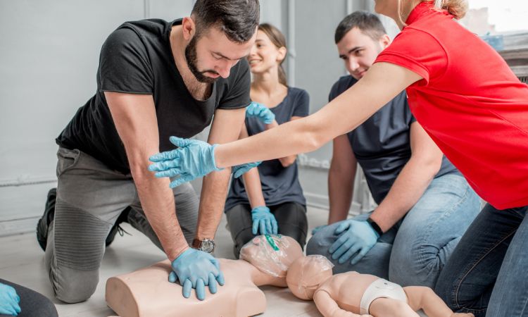 Técnicas de primeros auxilios que debes conocer