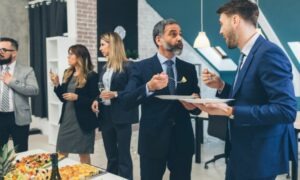 Protocolo de vestimenta para eventos: tips y ejemplos