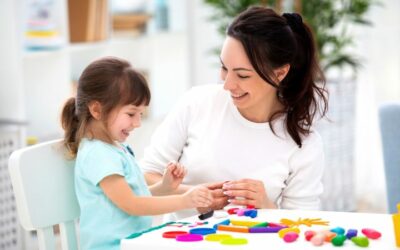 ¿Qué es y qué hace un psicólogo infantil?